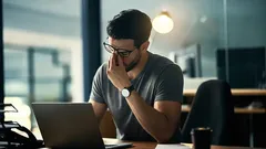 Näin et pilaa näköäsi tietokoneella työskennellessäsi: 6 sääntöä, jotka jokaisen pitäisi tietää